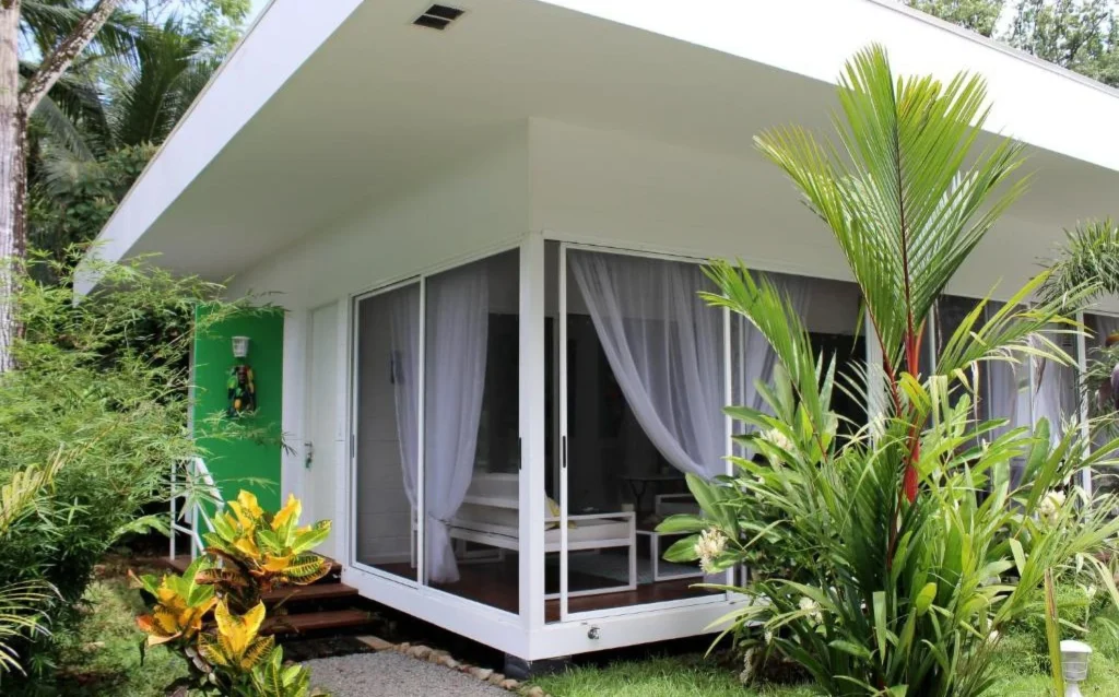 Villa Verde garden cabin tropical accommodation