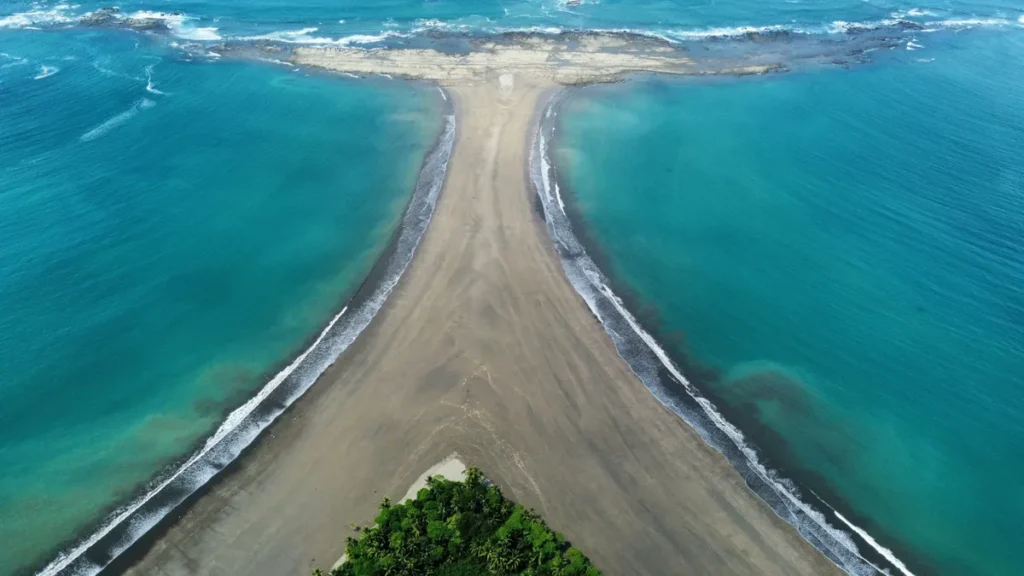 Aerial view of the whale tail sandbar at low tide in Marino Ballena National Park, Uvita, Costa Rica